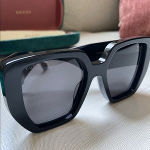 Gucci Black Sunglasses